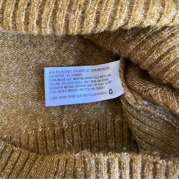 A new day Striped Sweater - Picture 5 of 8